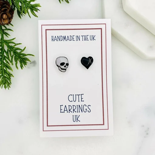 Cute Skull & Heart Mismatched Earrings | Art & Soul