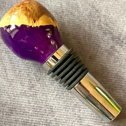 Handcrafted Wine Stopper in Mallee Burr and Resin