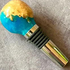 Handcrafted Wine Stopper in Mallee Burr and Resin