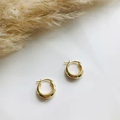 Minimalistic Silver Dome Earring